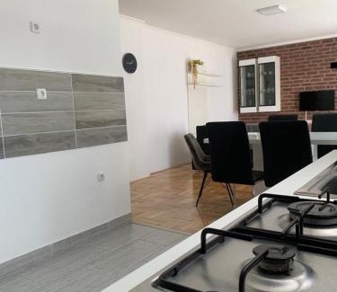 Belisce Apartamento | Apartman Loni , Belišće