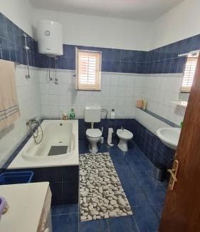 Kastel Stafilic Apartamento | Apartman Luca