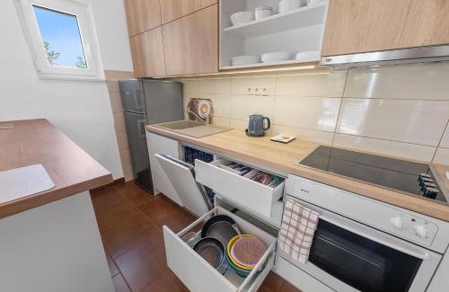 Primosten Burnji Apartamento | Apartman Maestral Bilo