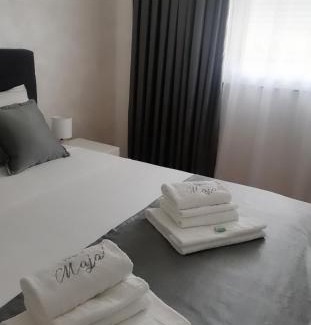 Ruma Apartamento | Apartman Maja