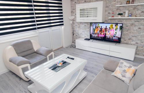 Foca Apartamento | Apartman Marina