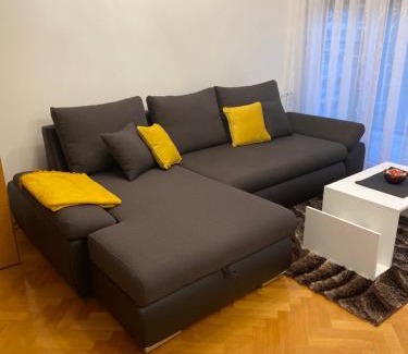 Slavonski Brod Apartamento | Apartman Martes
