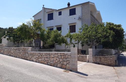 Raslina Apartamento | Apartman Maslina