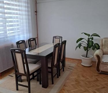 Zajecar Apartamento | Apartman MIKA