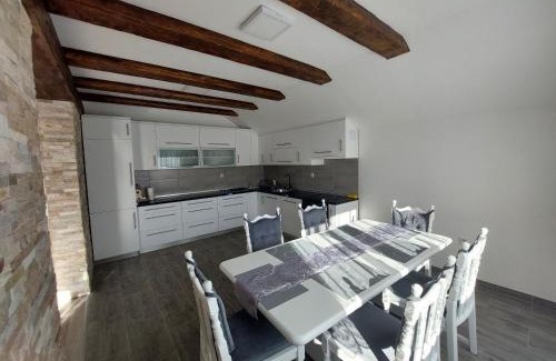 Pale Apartamento | Apartman Milena Pale - dva garazna parking mjesta