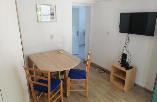 Obrovac Apartamento | Apartman Milica