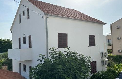 Preko Apartamento | Apartman Mrgic