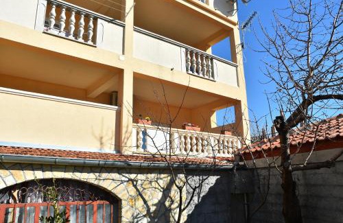Crno Apartamento | Apartman Nina