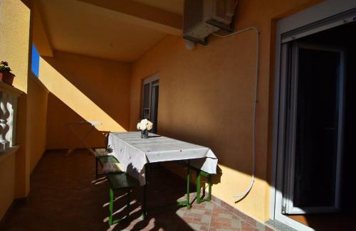 Crno Apartamento | Apartman Nina