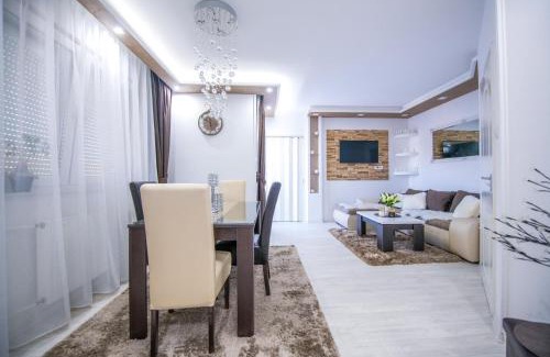 Sremska Mitrovica Apartamento | Apartman Nina II
