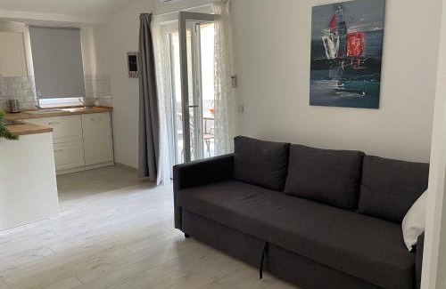 Pirovac Apartamento | Apartman Noel