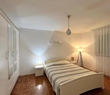 Krusevac Apartamento | Apartman Ogledalce, 51m2, potpuno opremljeno, Kruševac Smeštaj