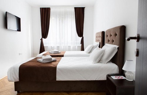 Kragujevac Apartamento | Apartman Onix Lux
