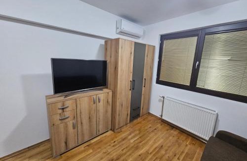 Uzice Apartamento | Apartman ROOMZ 42