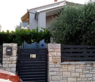 Valdebek Apartamento | Apartman Sanda