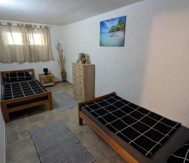 Gornji Karin Apartamento | Apartman Slavica