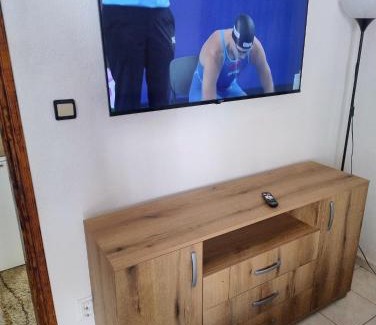 Sutomore Apartamento | Apartman V,P