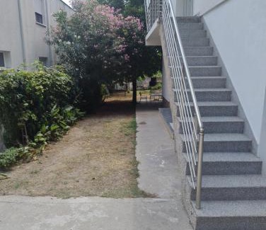 Sutomore Apartamento | Apartman V,P
