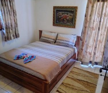 Sutomore Apartamento | Apartman V,P