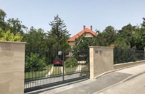 Balatonfured Apartamento | Apartman Villa Magdalena