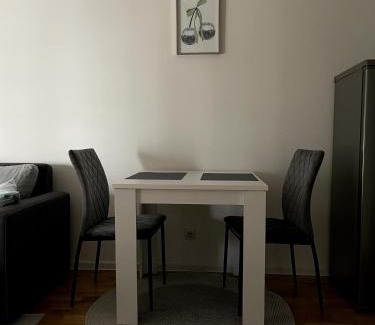 Loznica Apartamento | Apartman Visnjica