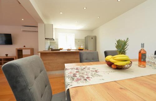 Stari Grad Apartamento | Apartman Vitali