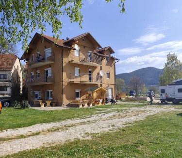 Herzegovina-Neretva Canton Apartamento | Apartmani Šćit