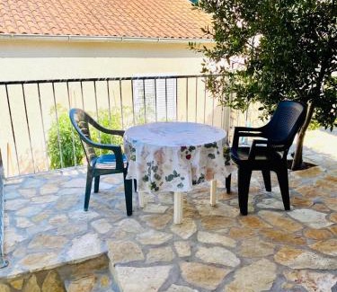 Primosten Burnji Apartamento | Apartmani Bojčić