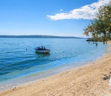 Kastel Kambelovac Apartamento | Apartmani Dolores