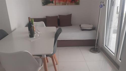 Sutomore Apartamento | Apartmani Ema