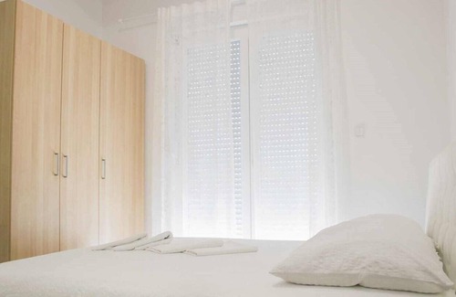 Neum Apartamento | Apartmani Jurković / Comfort apartment with sea view 3