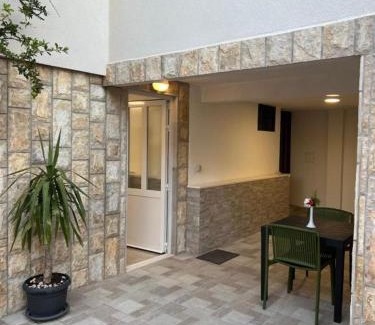 Zivogosce Apartamento | Apartmani Karlo