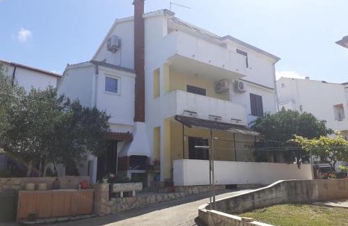 Novalja Apartamento | Apartmani Karuza