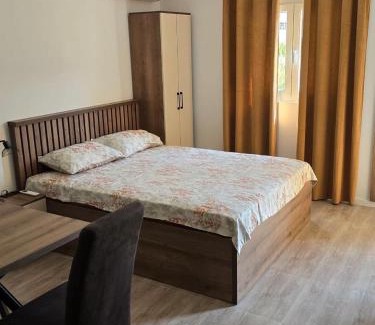 Zeljeznica Apartamento | Apartmani Kralj Bar
