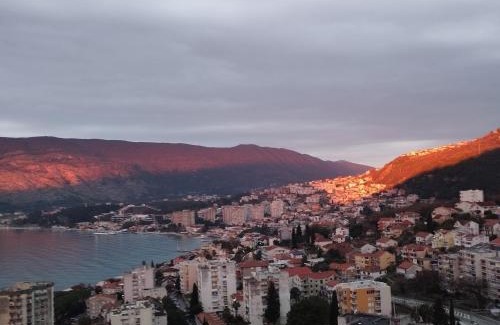 Topla Apartamento | Apartmani Lovor