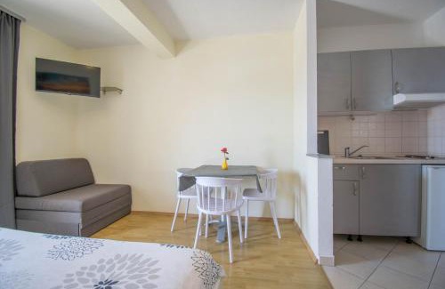 Baska Voda Apartamento | Apartmani Manuela - Baška Voda