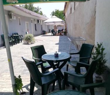 Bela Crkva Apartamento | Apartmani Milenko