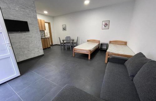 Bela Crkva Apartamento | Apartmani Milenko
