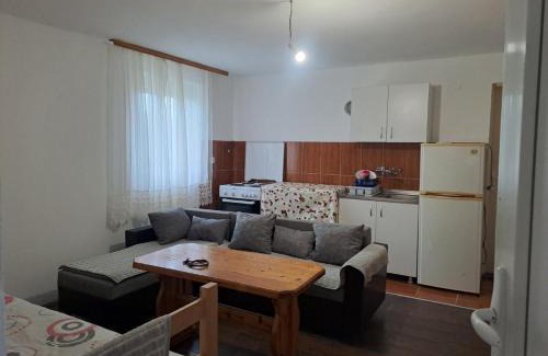 Stari Banovci Apartamento | Apartmani Petrušić