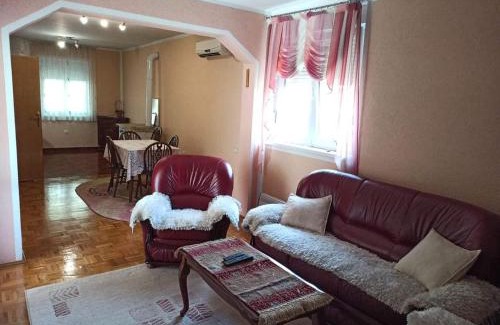 Zgrade Apartamento | Apartmani Simonovic