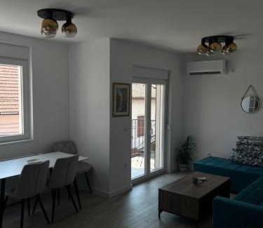 Petrovaradin Apartamento | Apartmani Trivunov
