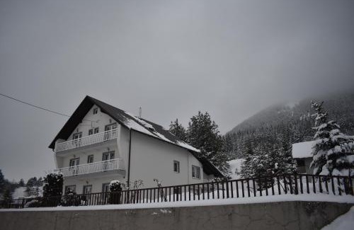 Kupres Apartamento | Apartmani Vila