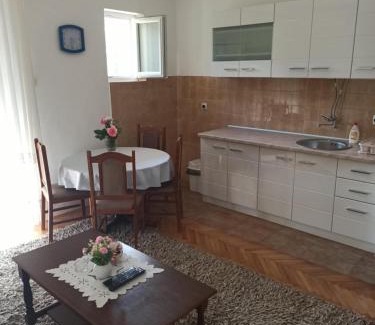Seoci Apartamento | Apartmani Vujović - Mir i Sunce