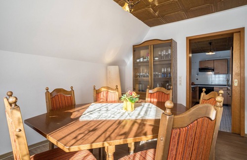 Bad Peterstal-Griesbach Apartamento | Apartamento 'Frechehof' con vistas a la montaña, jardín compartido y Wi-Fi