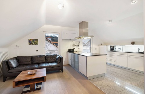 Kiechlinsbergen Apartamento | Apartamento 'Savoir-vivre' con balcón, Wi-Fi y aire acondicionado