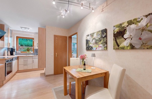 Endingen am Kaiserstuhl Apartamento | Apartamento 'Im Sonnigen Kaiserstuhl' con terraza privada y Wi-Fi