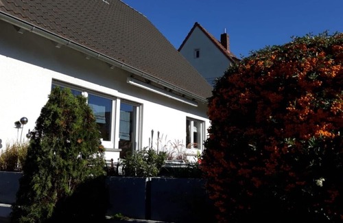 Hofheim in Unterfranken Apartamento | Apartamento (65m²) con una gran terraza.