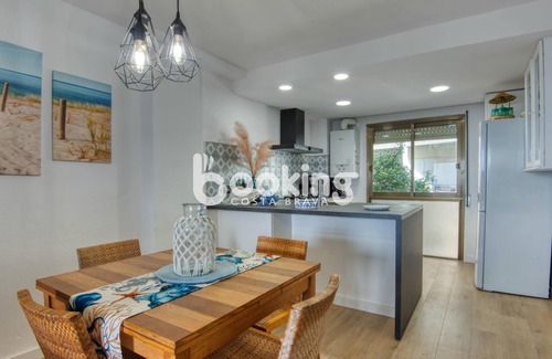 Sant Antoni de Calonge Apartamento | Apartamento en primera línea de Sant Antoni con parking