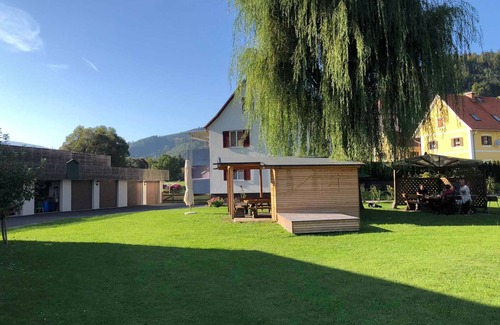 Uebelbach Apartamento | Apartment Dino - Apartment house Pastner am Teich