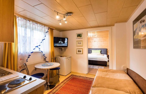 Uebelbach Apartamento | Apartment Dino - Apartment house Pastner am Teich